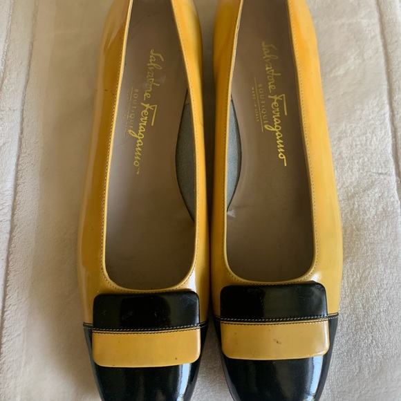Salvatore Ferragamo flats - Picture 5 of 7